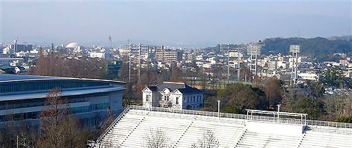 ���R�̕��i