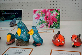 小石の作品 ハシビロコウ・スズメ